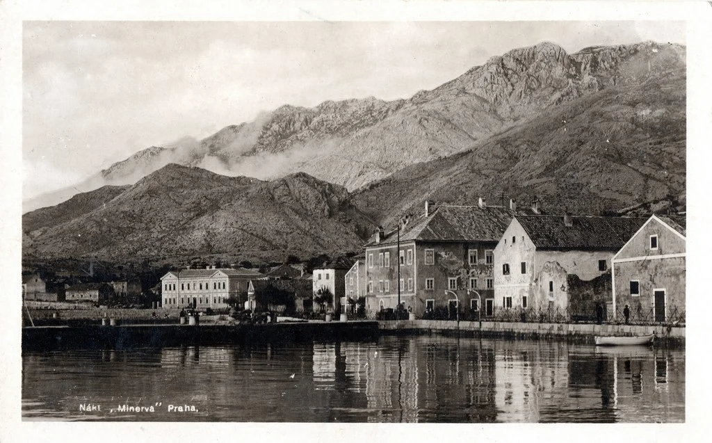Postcard 12