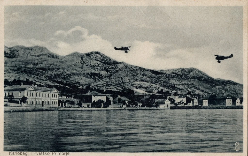 Postcard 19