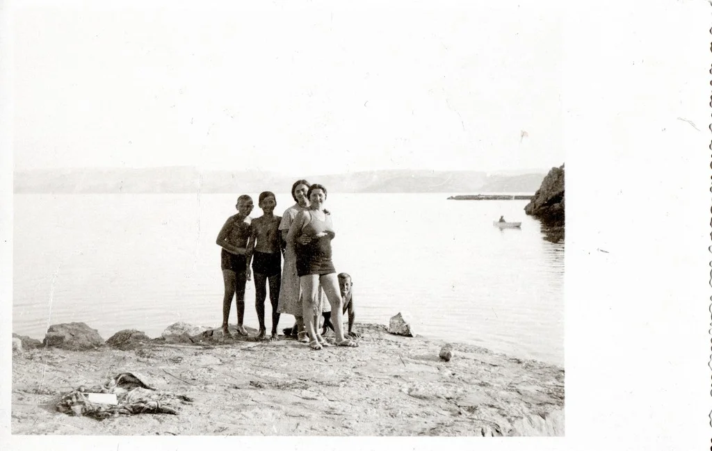 Postcard 36