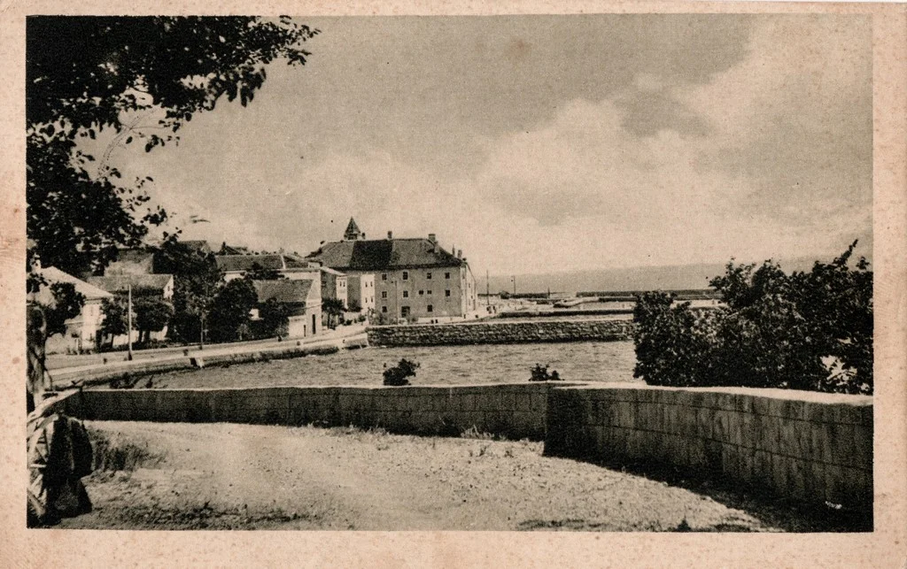 Postcard 7