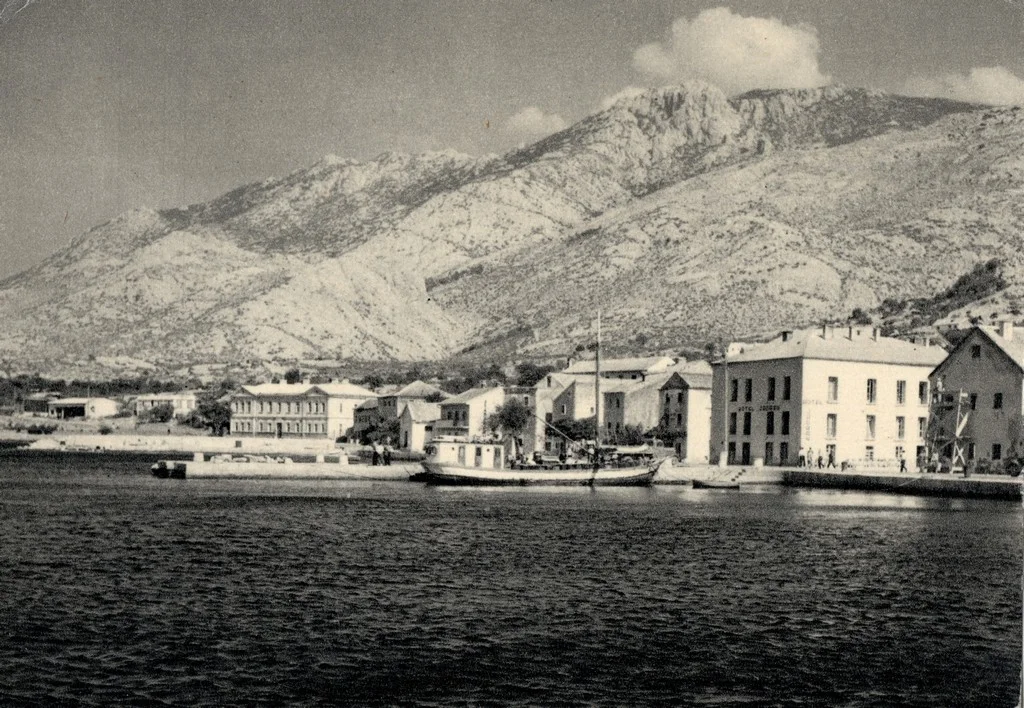 Postcard 11