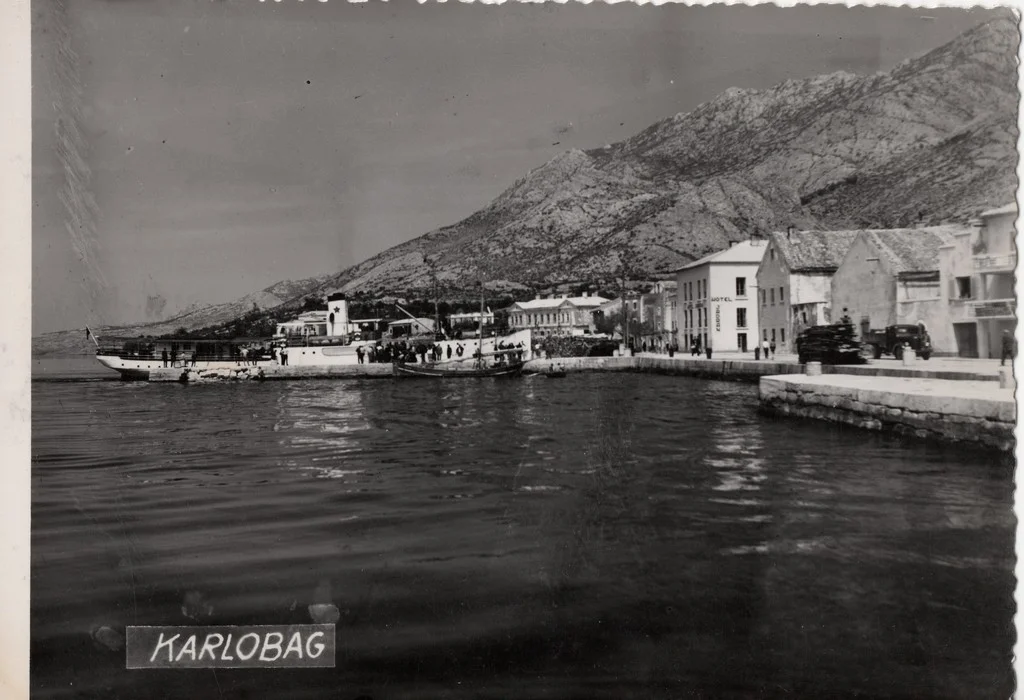Postcard 12