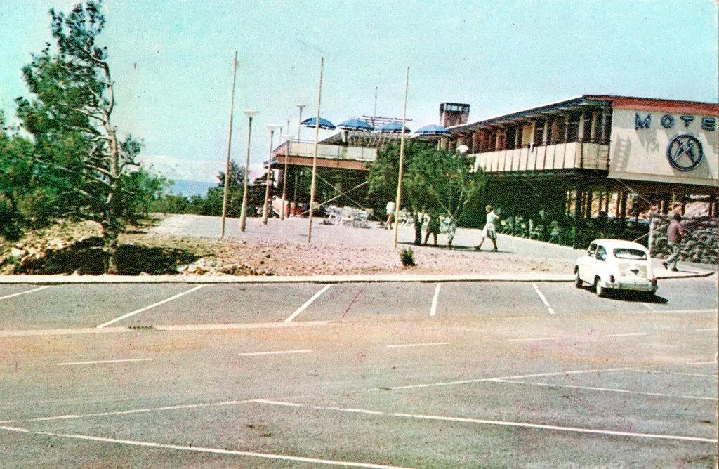 Postcard 13