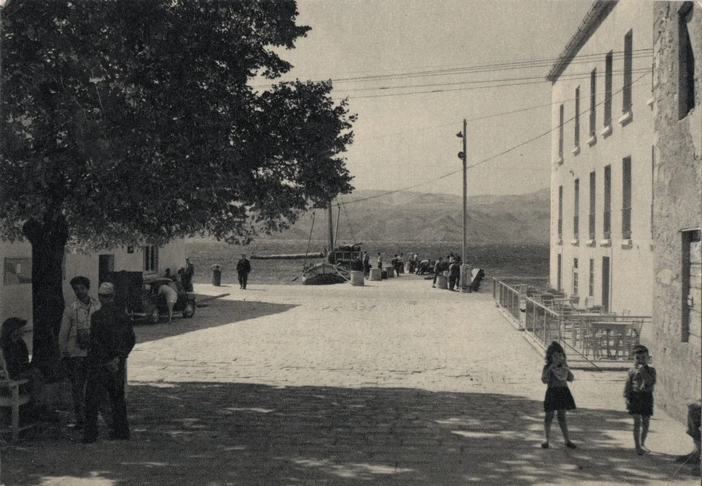 Postcard 34