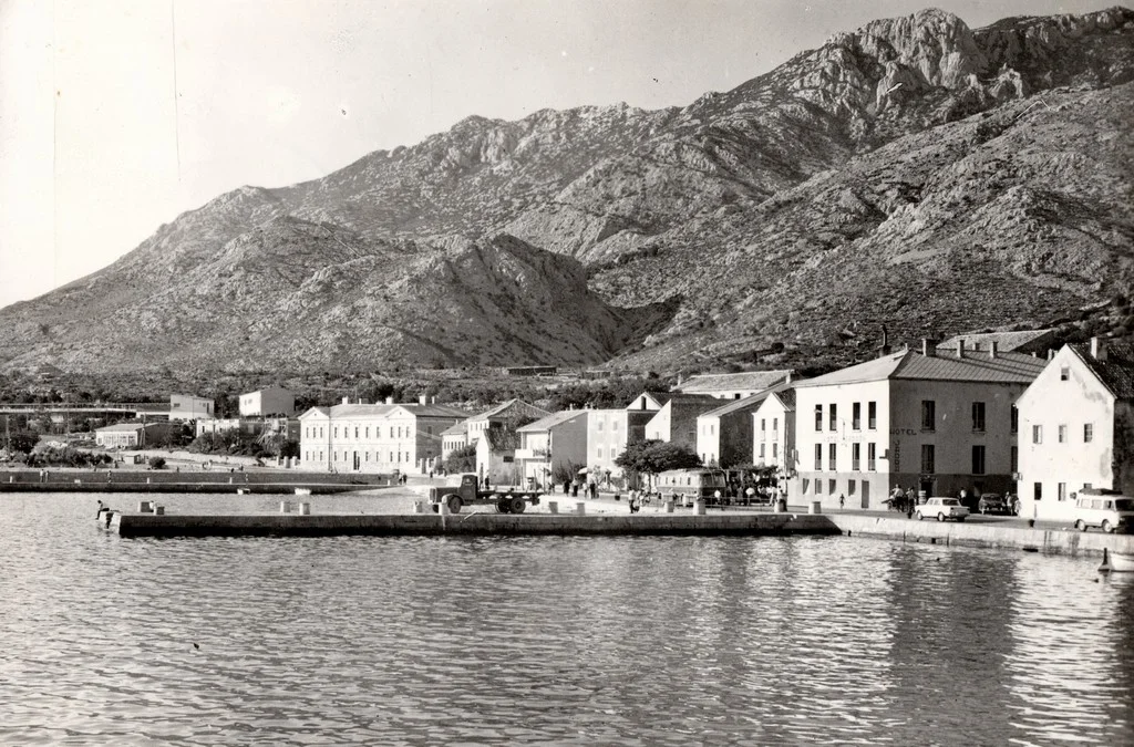 Postcard 37