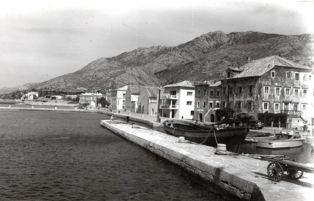 Postcard 46