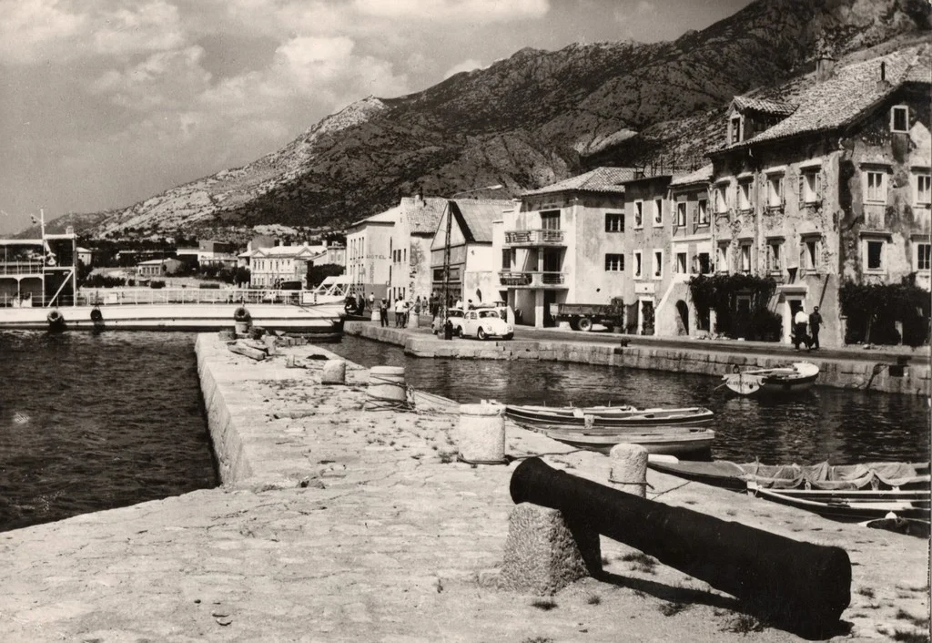 Postcard 49