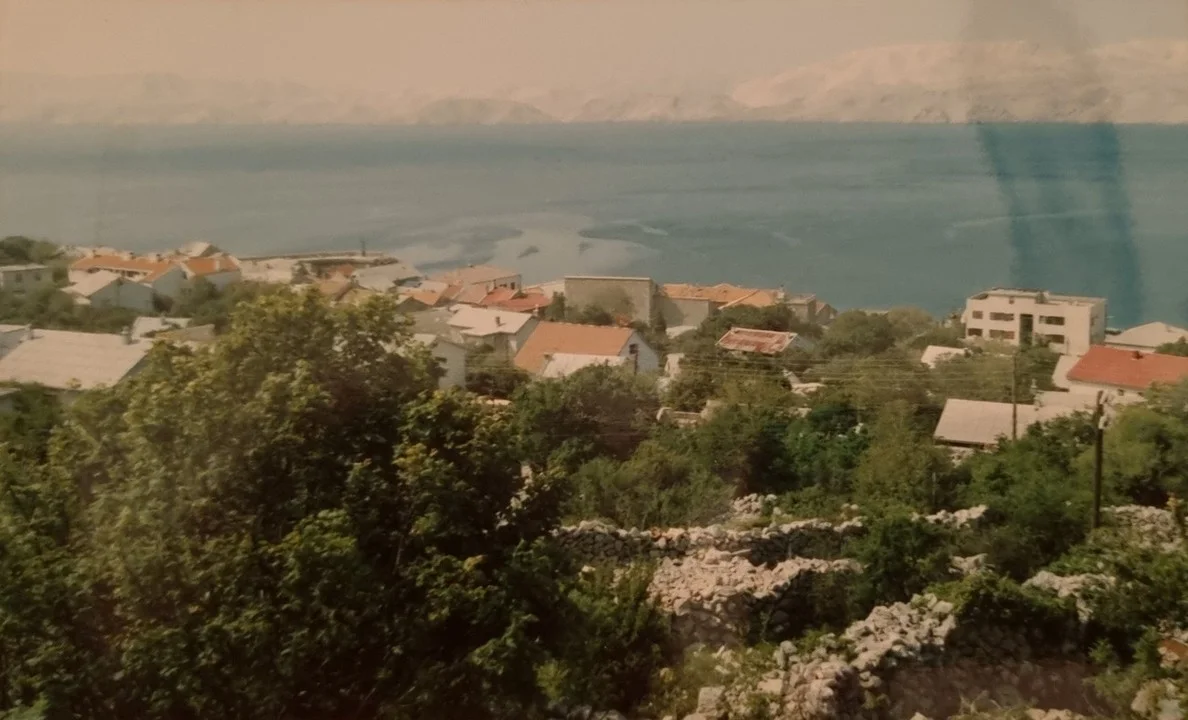 Pogled na Karlobag i Velebitski kanal